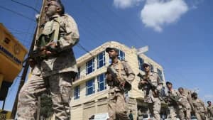 EE.UU. envía 200 militares a Arabia Saudita contra hutíes