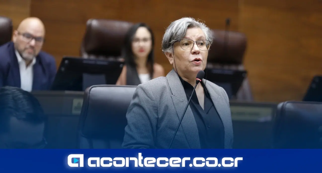 María Eugenia Román pide que el tren sirva fines de semana y de forma continua