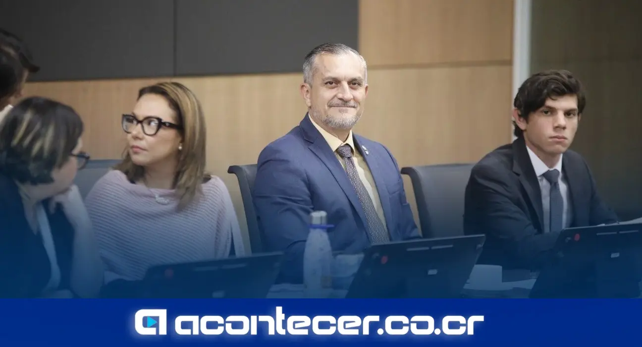 Exdiputado Daniel Vargas niega vínculos con el caso Barrenador y pide que las denuncias se presenten con pruebas