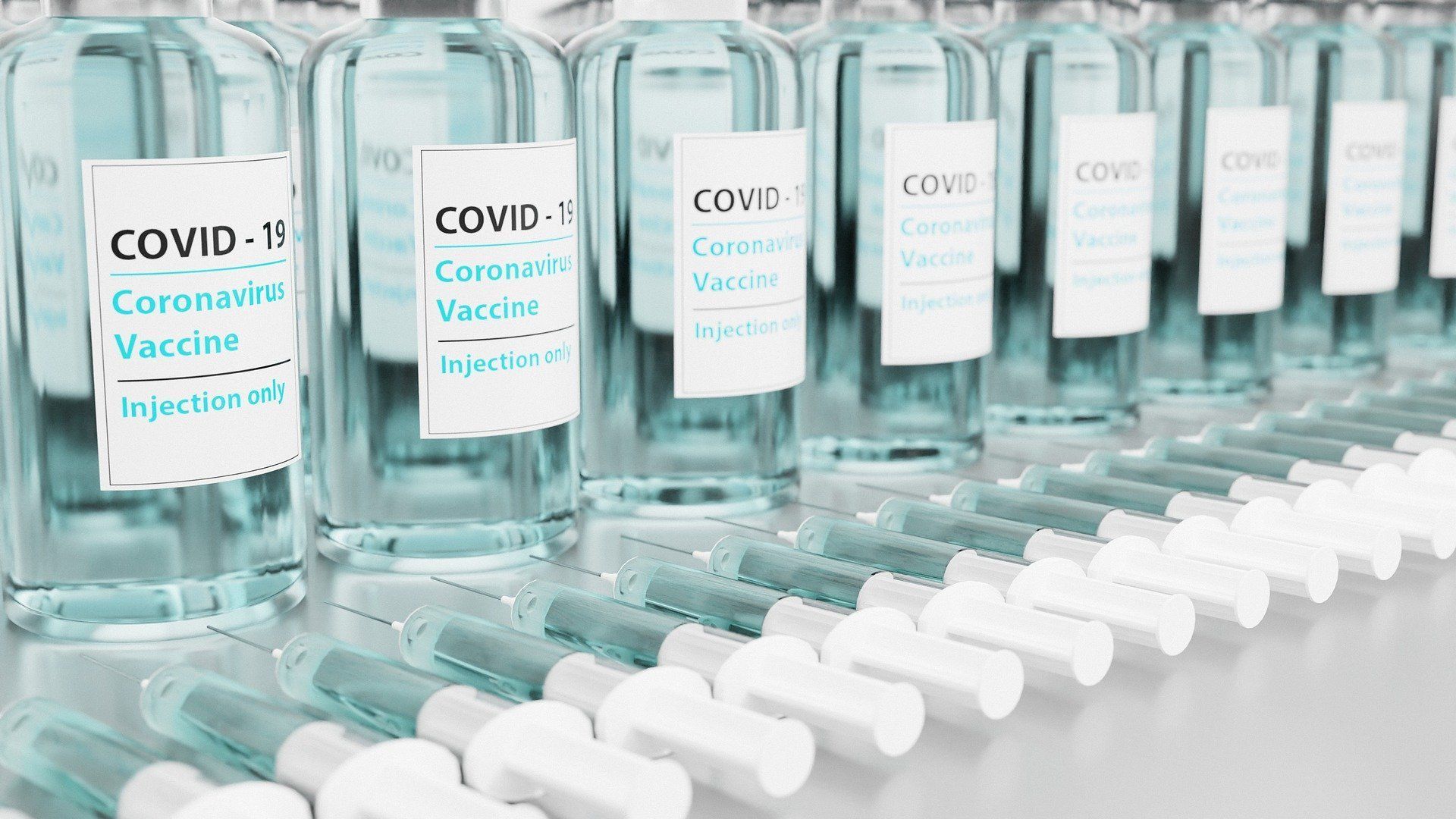 Farmacéuticas crearán vacunas contra la nueva cepa del COVID-19