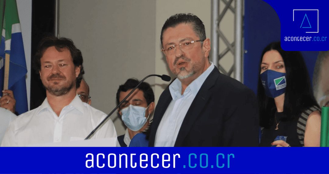 Rodrigo Chaves manda un mensaje a favor de las mujeres
