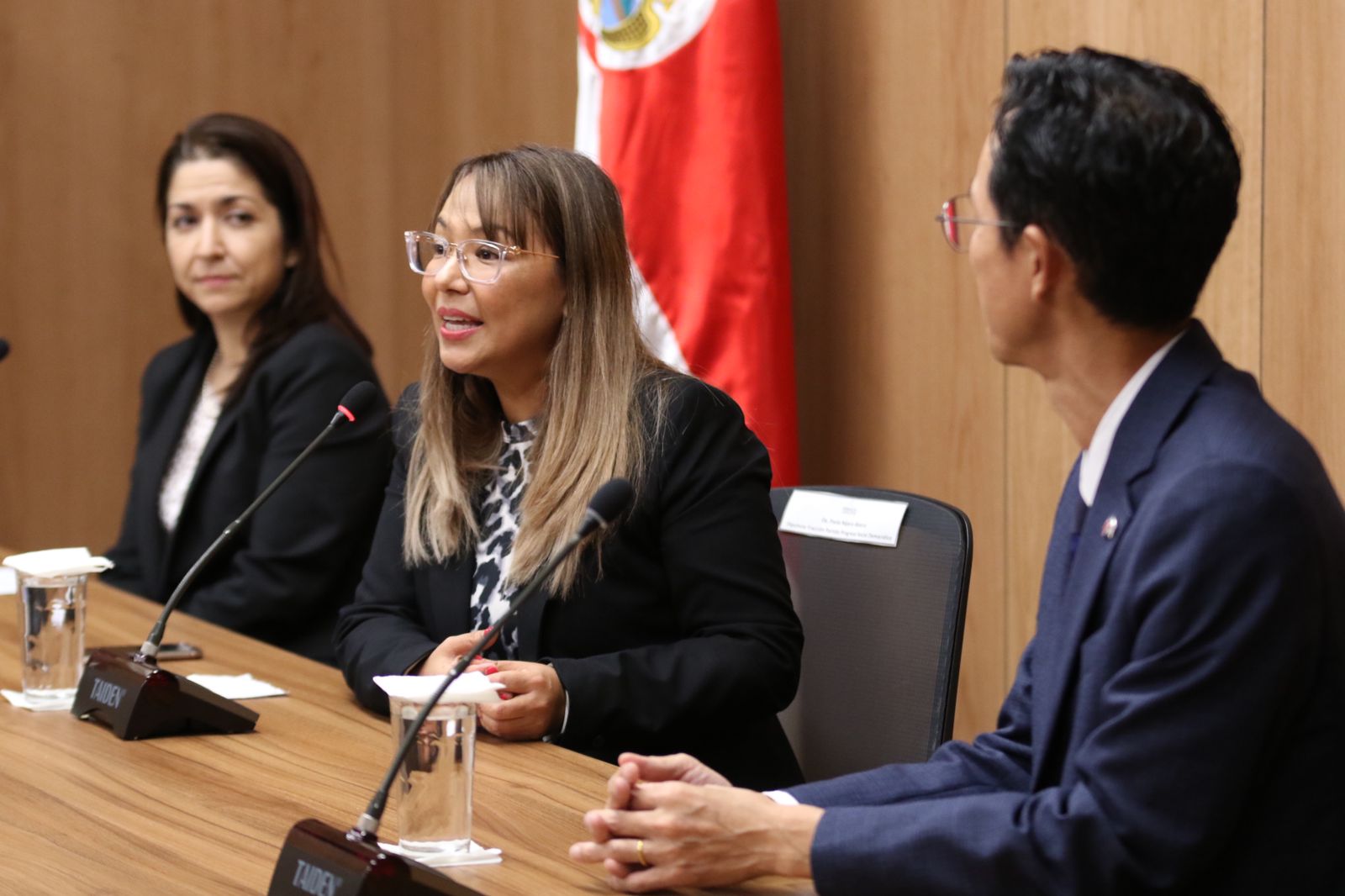 Diputada Paola Nájera Homenajea A Deportistas Cartagineses