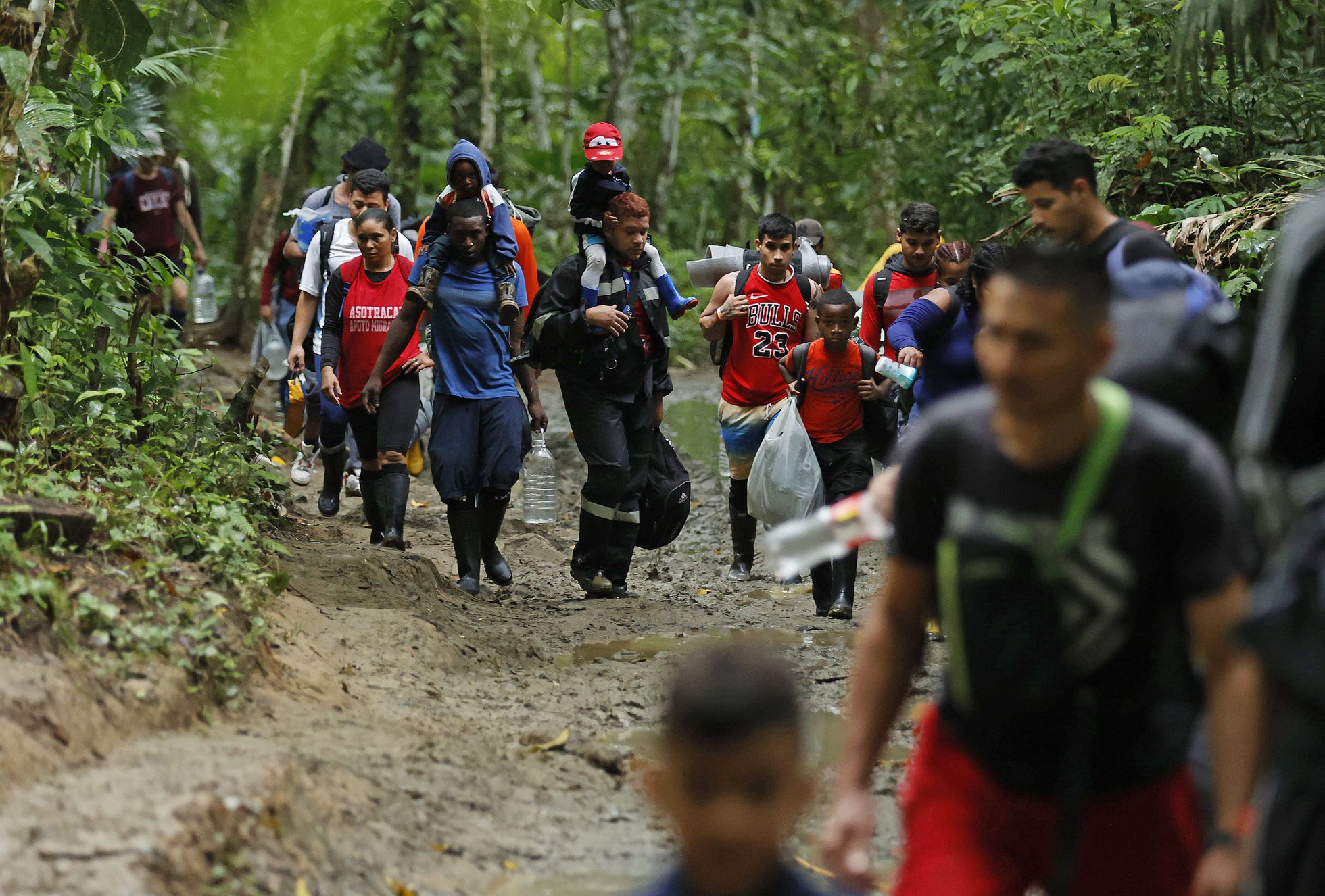 Migrantes de Venezuela buscarán ir en caravana desde la frontera sur de México rumbo a Estados Unidos