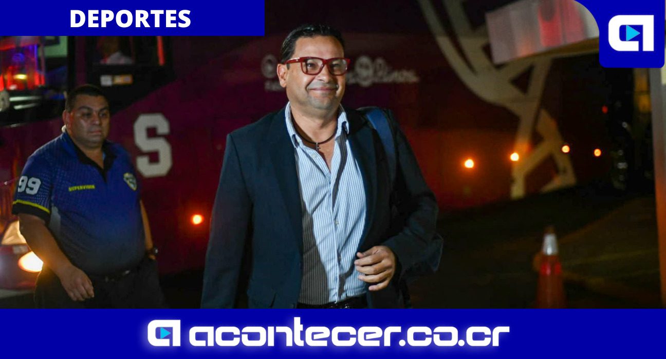 Jeaustin Campos indicó que el conjunto morado llevará a otras instancias el chat de los árbitros