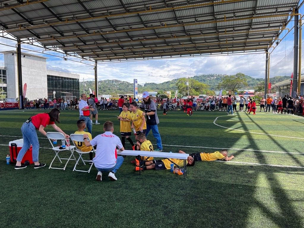 Abren Inscripciones Para La Súper Liga Claro Internacional 2023 De Fútbol Masculino Y Femenino