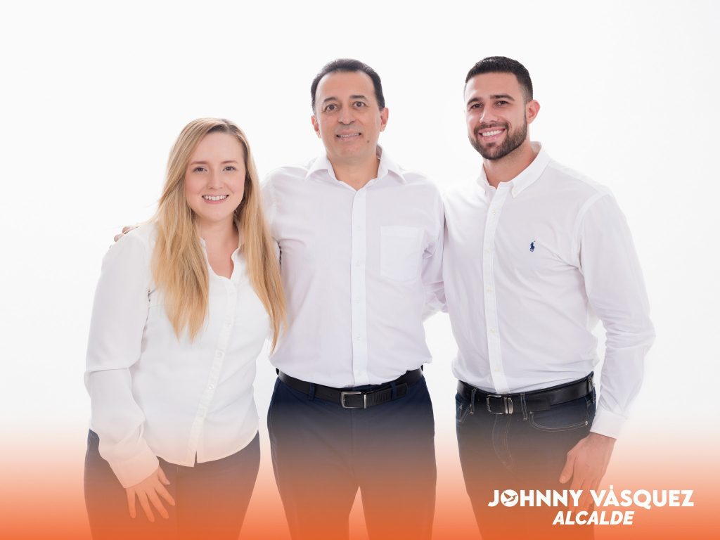 Candidato a alcalde por Palmares Johnny Vásquez suma 3 adhesiones