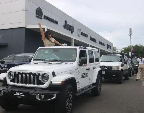 Jeep revive el ‘Desfile de la Victoria’ en conmemoración de los 76 años sin ejército en Costa Rica