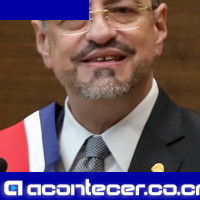 Rodrigo Chaves asegura que "no insultó a diputados"