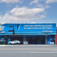 Costa Rica afianza su liderazgo en movilidad eléctrica con nuevos Centros Especializados de Super Baterías EV